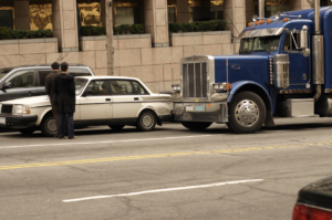 queens truck accident lawyer for rear end truck accidents 